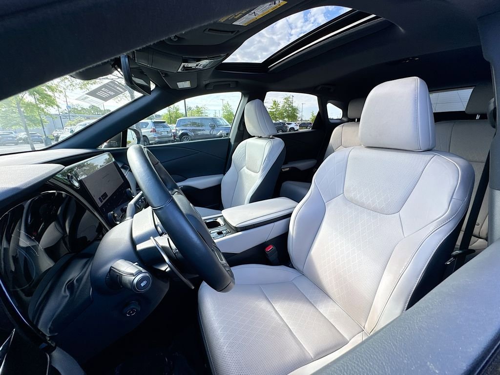 Used 2023 Lexus RX 350 Premium Plus w/ Accessory Package (Z1) image 12