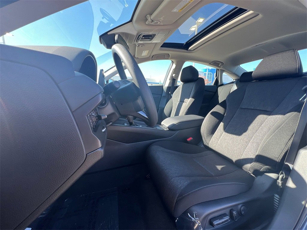 New 2025 Honda Accord SE image 12