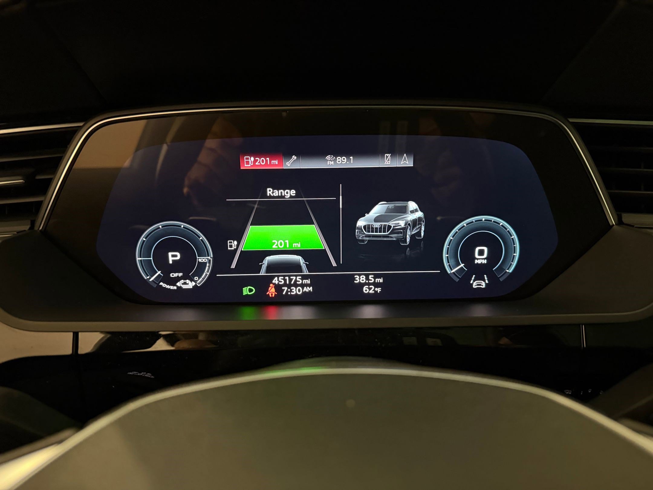 Certified 2021 Audi e-tron Premium Plus w/ Premium Plus Package AWD/4WD image 16