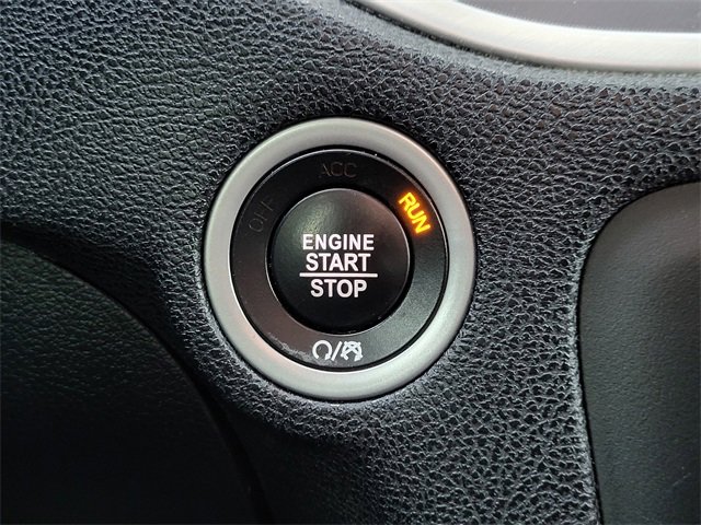 Used 2019 Dodge Charger SXT w/ Driver Confidence Group image 15