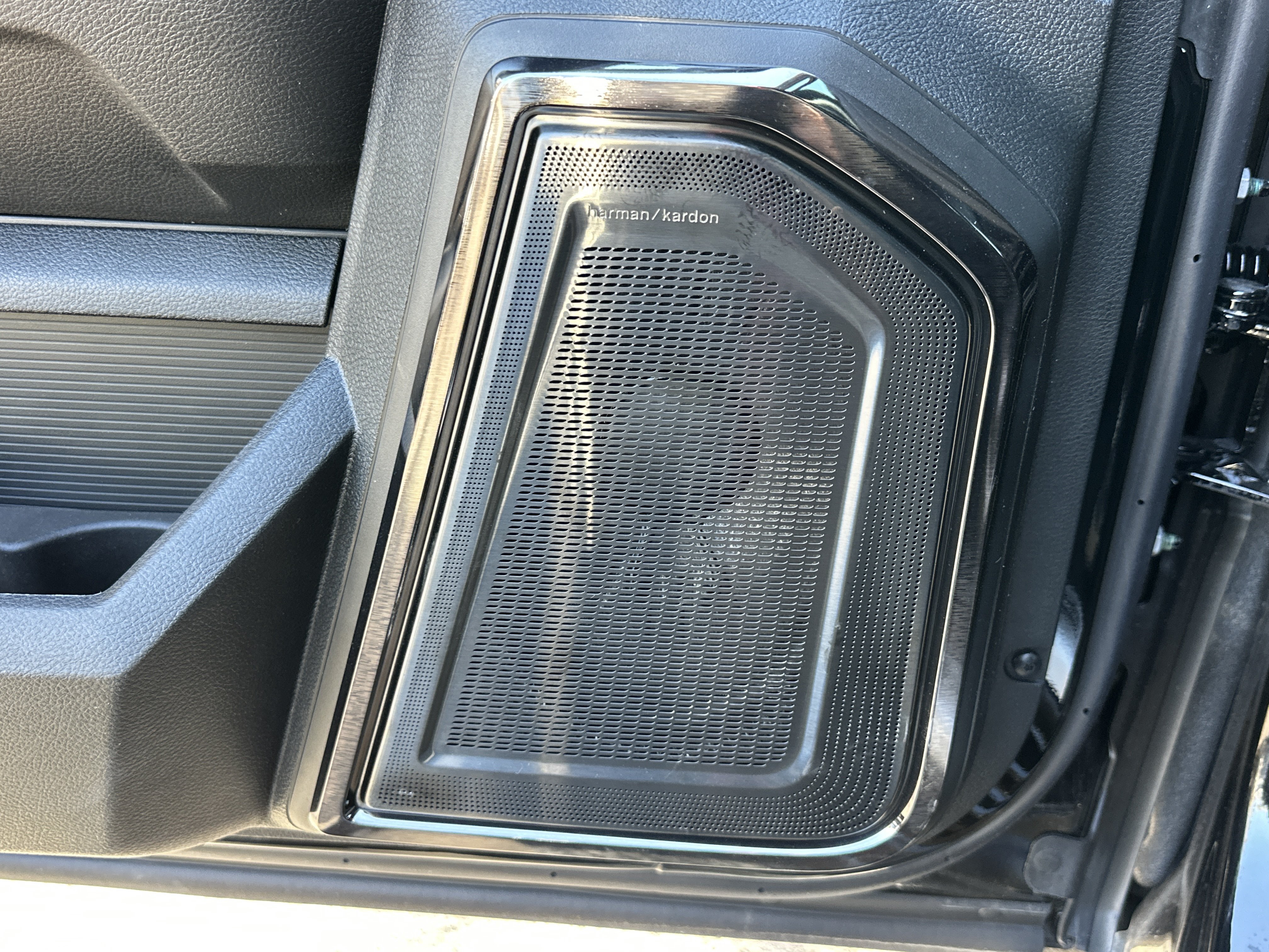 New 2027 RAM 3500 Limited AWD/4WD image 17