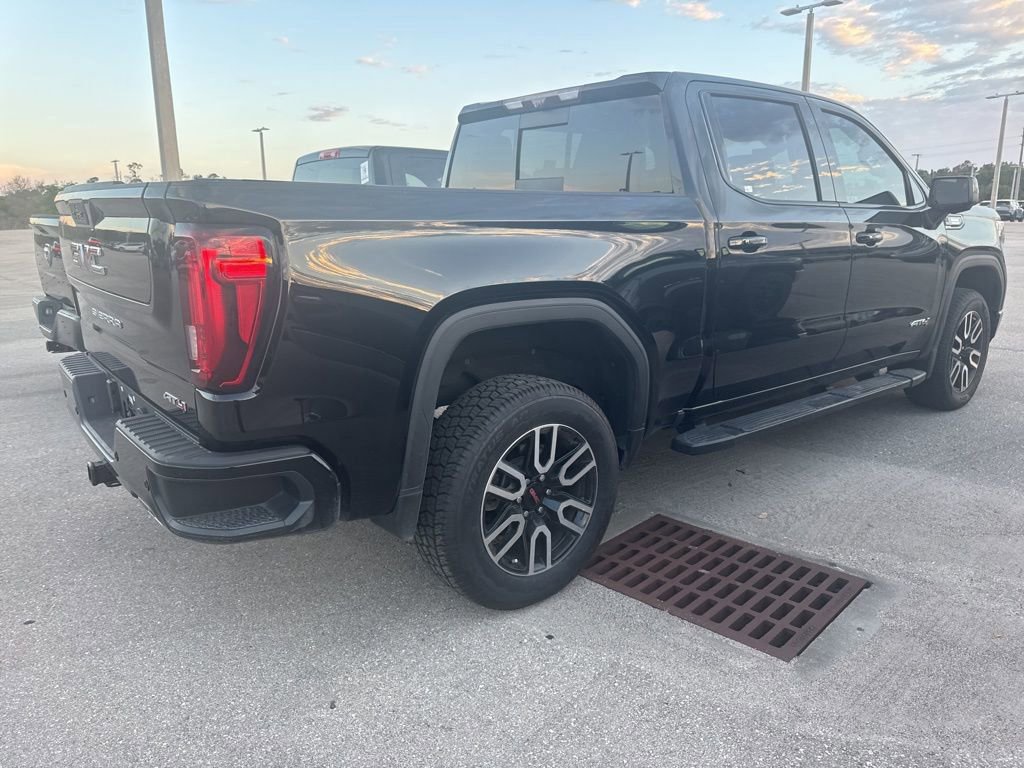 Used 2020 GMC Sierra 1500 AT4 w/ AT4 Premium Package AWD/4WD image 3