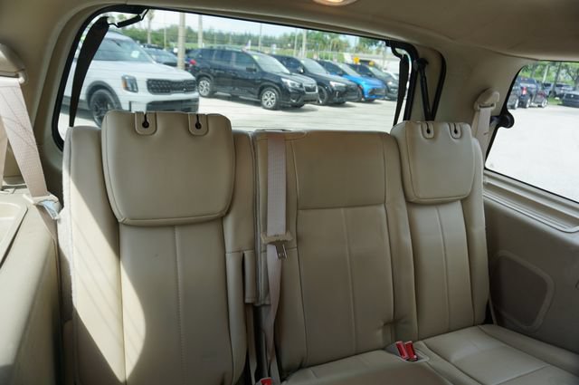Used 2014 Ford Expedition XLT w/ Equipment Group 202A RWD image 22