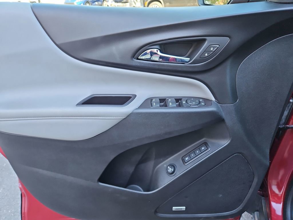 Used 2020 Chevrolet Equinox Premier image 27