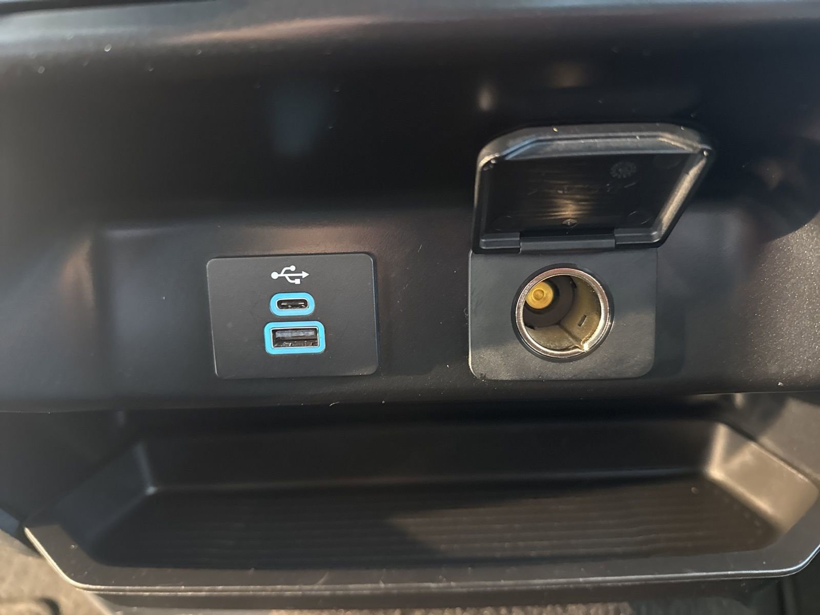 Used 2025 Ford F250 XLT image 27