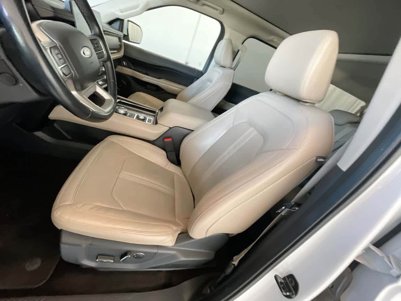 Used 2022 Ford Expedition Max Limited AWD/4WD image 11