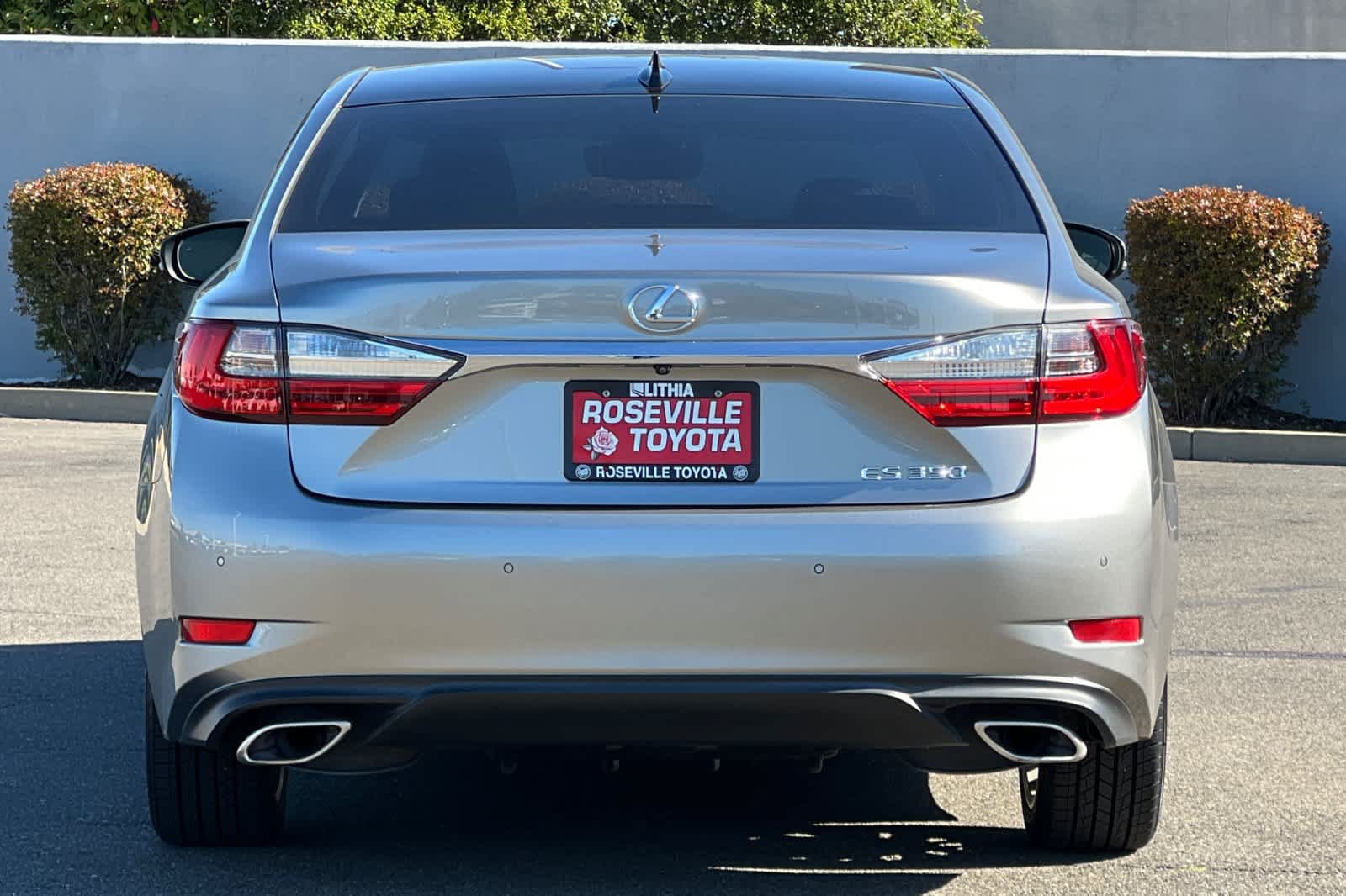 Used 2018 Lexus ES 350 w/ Luxury Package w/Wood Trim FWD image 8