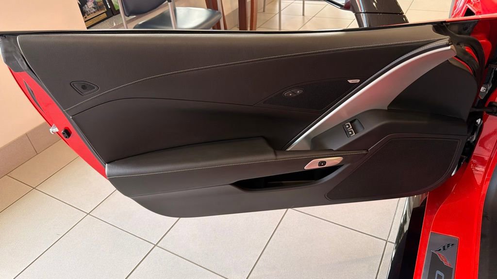 Used 2017 Chevrolet Corvette Grand Sport w/ Battery Protection Package image 22