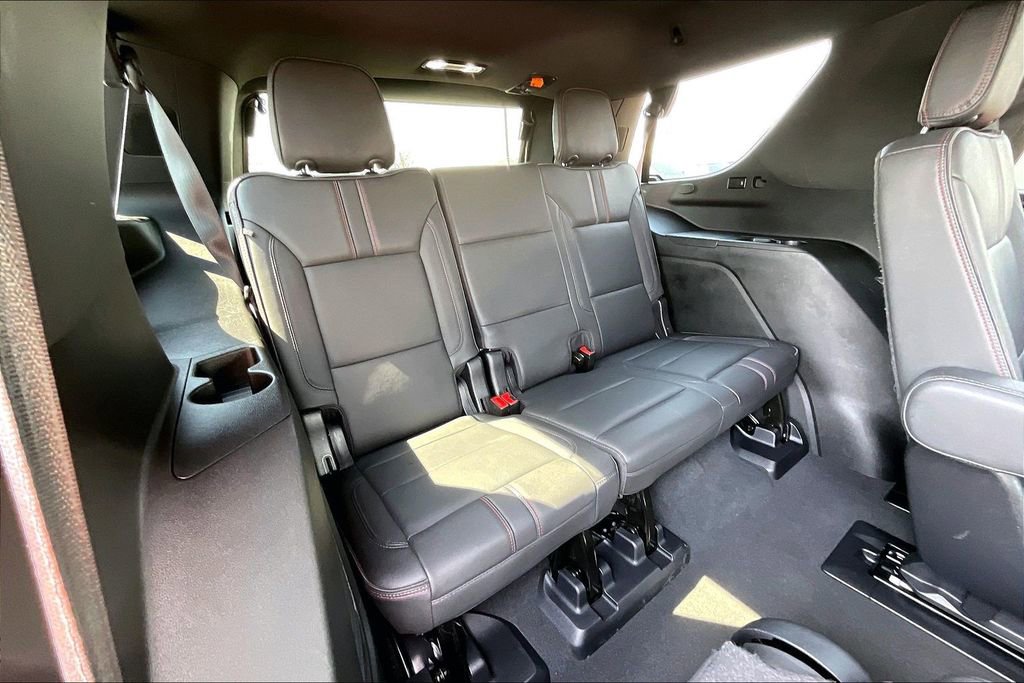 Used 2022 Chevrolet Tahoe RST w/ Sport Performance Package AWD/4WD image 28