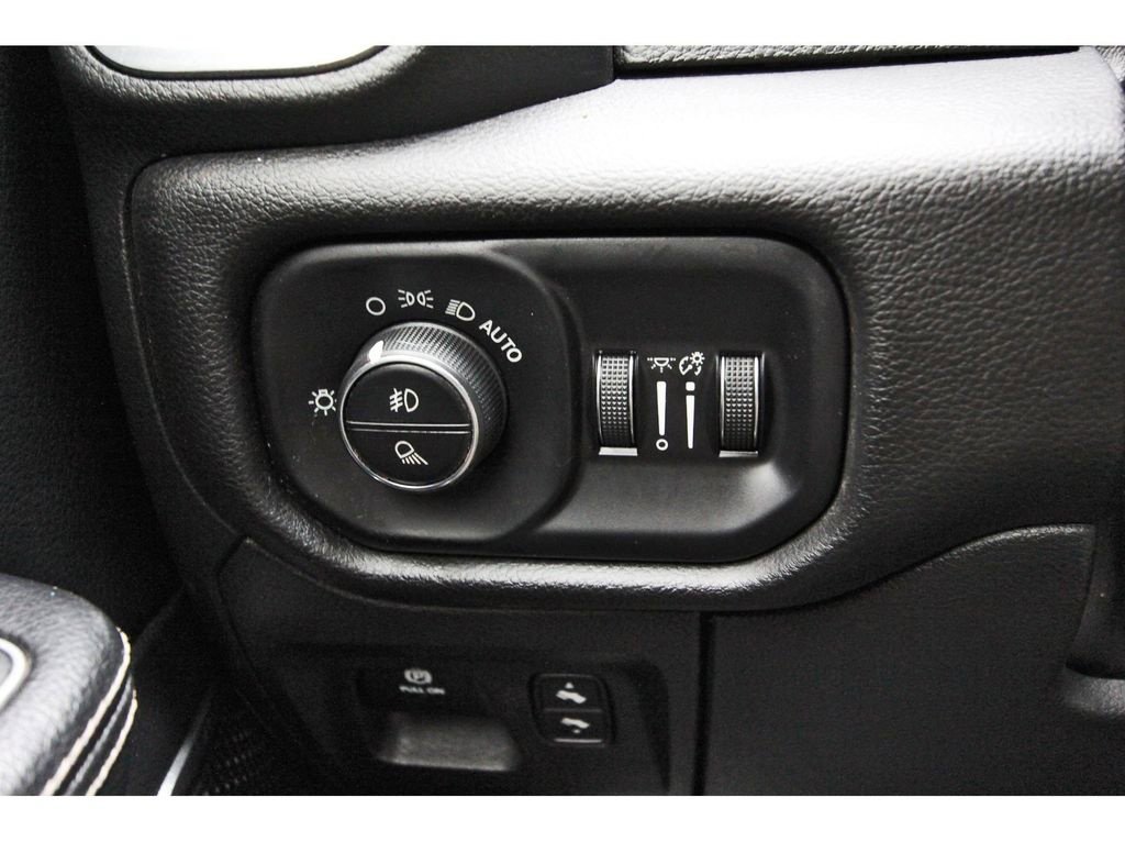 Used 2023 RAM 1500 Laramie image 20