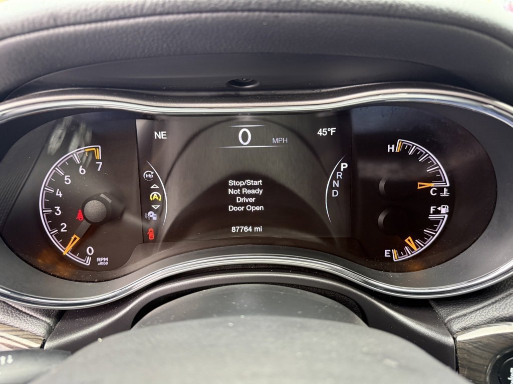 Used 2018 Jeep Grand Cherokee Overland image 38