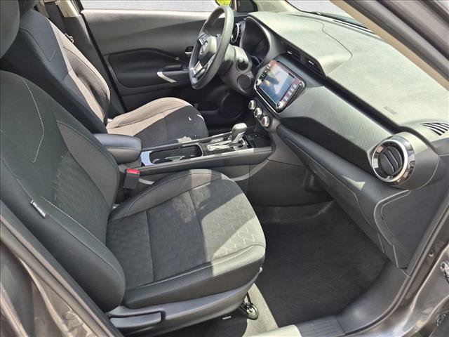 Used 2024 Nissan Kicks SV FWD image 19