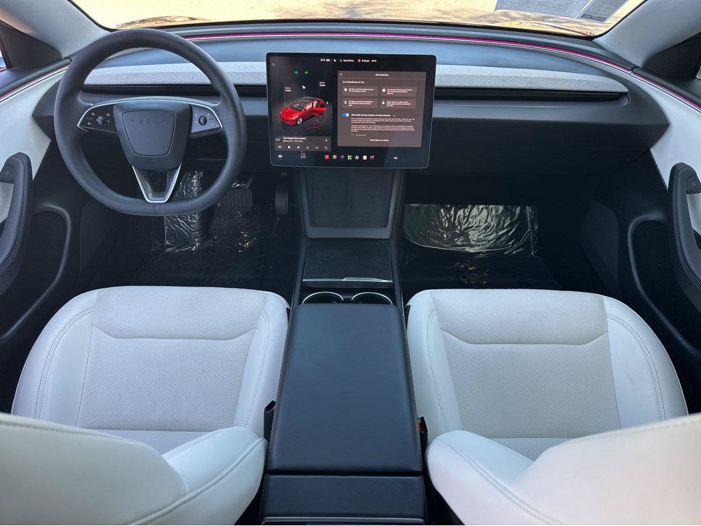 Used 2025 Tesla Model 3 RWD image 4