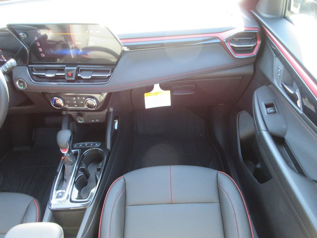New 2026 Chevrolet TrailBlazer RS w/ Driver Confidence Package FWD image 16