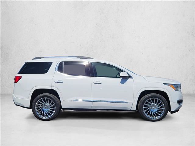 Used 2019 GMC Acadia Denali w/ Technology Package FWD video 4