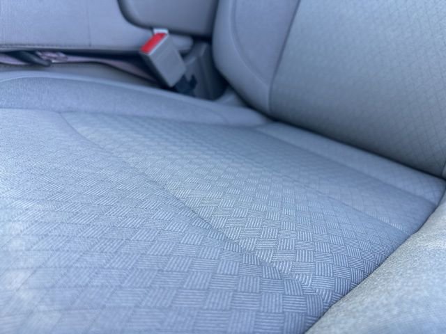 Used 2025 Chevrolet Silverado 1500 LT image 13