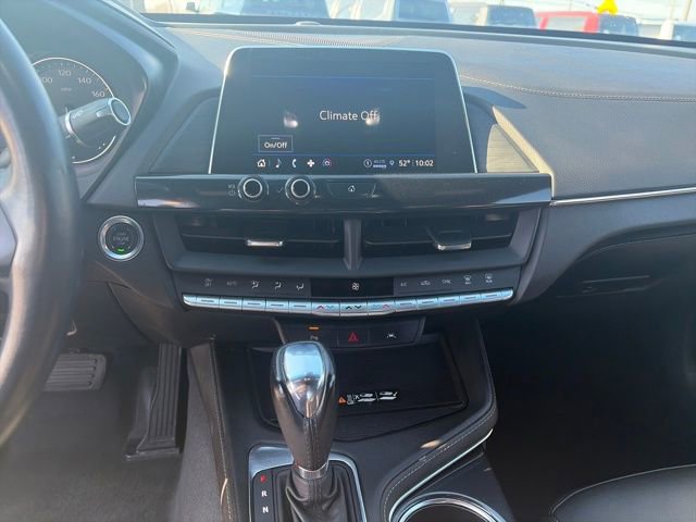 Used 2024 Cadillac CT4 Luxury image 44