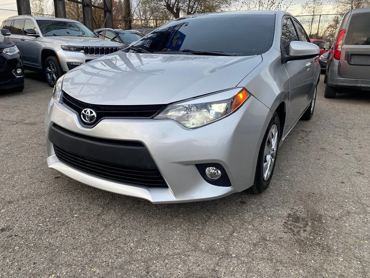 Used 2014 Toyota Corolla L FWD image 11