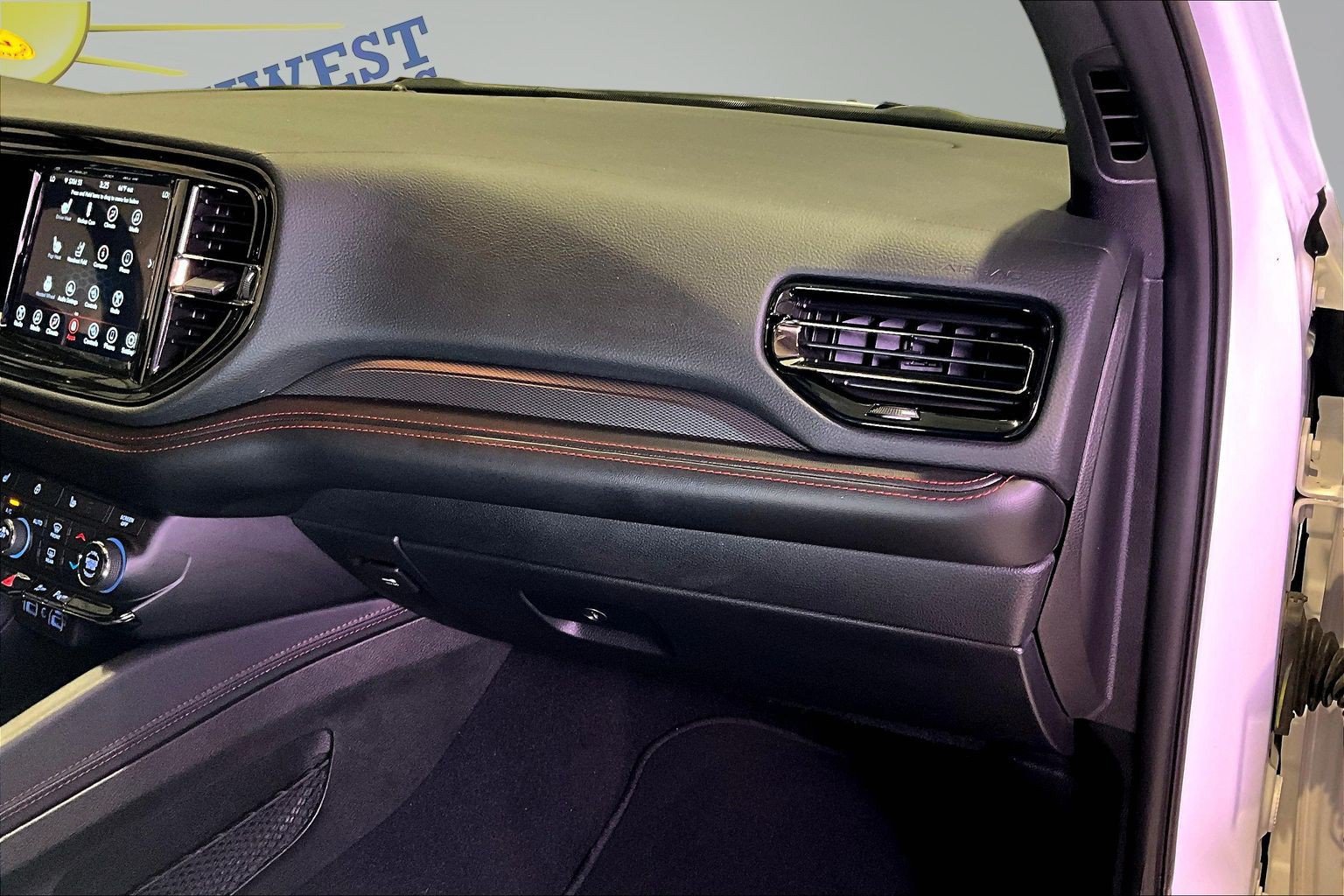Used 2024 Dodge Durango GT AWD/4WD image 27