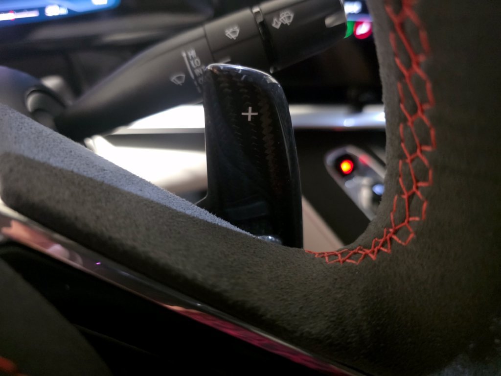 Used 2023 Chevrolet Corvette Z06 RWD image 15