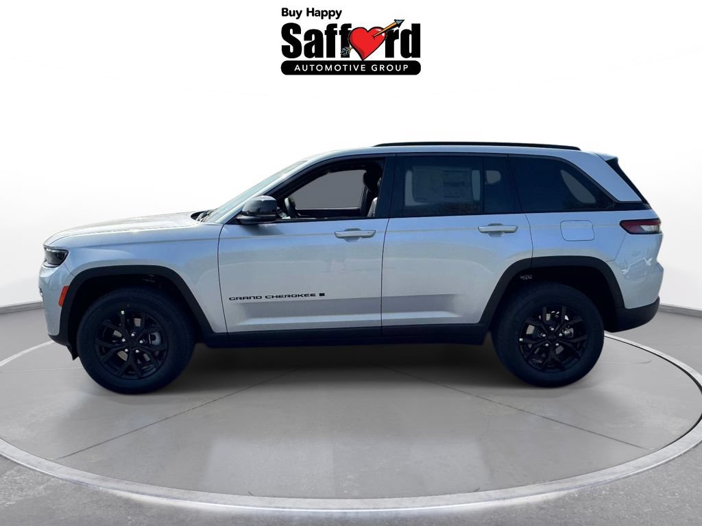 New 2026 Jeep Grand Cherokee Altitude AWD/4WD image 5