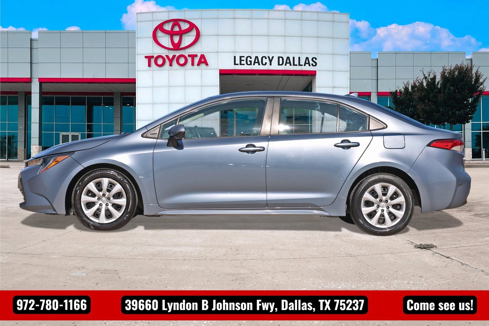 Used 2023 Toyota Corolla LE image 6