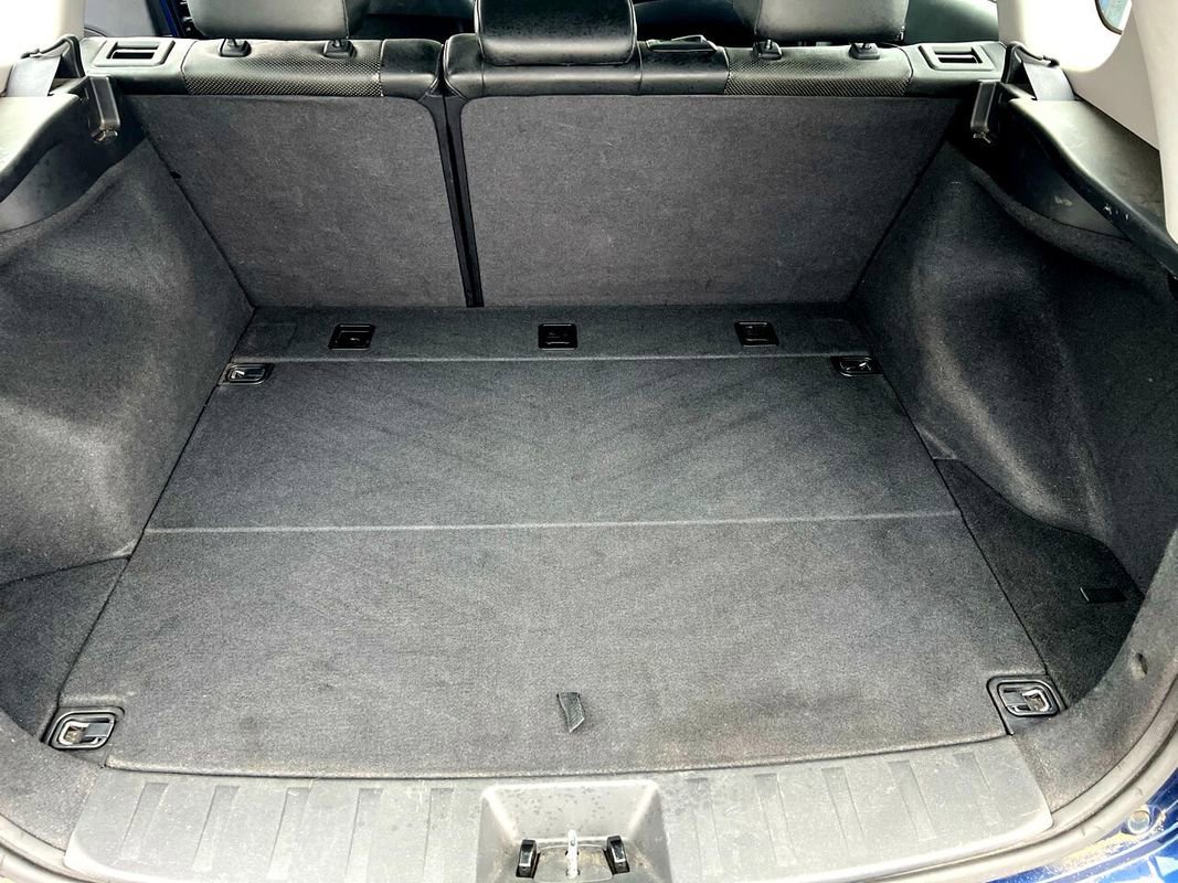 Used 2012 Hyundai Elantra SE image 16