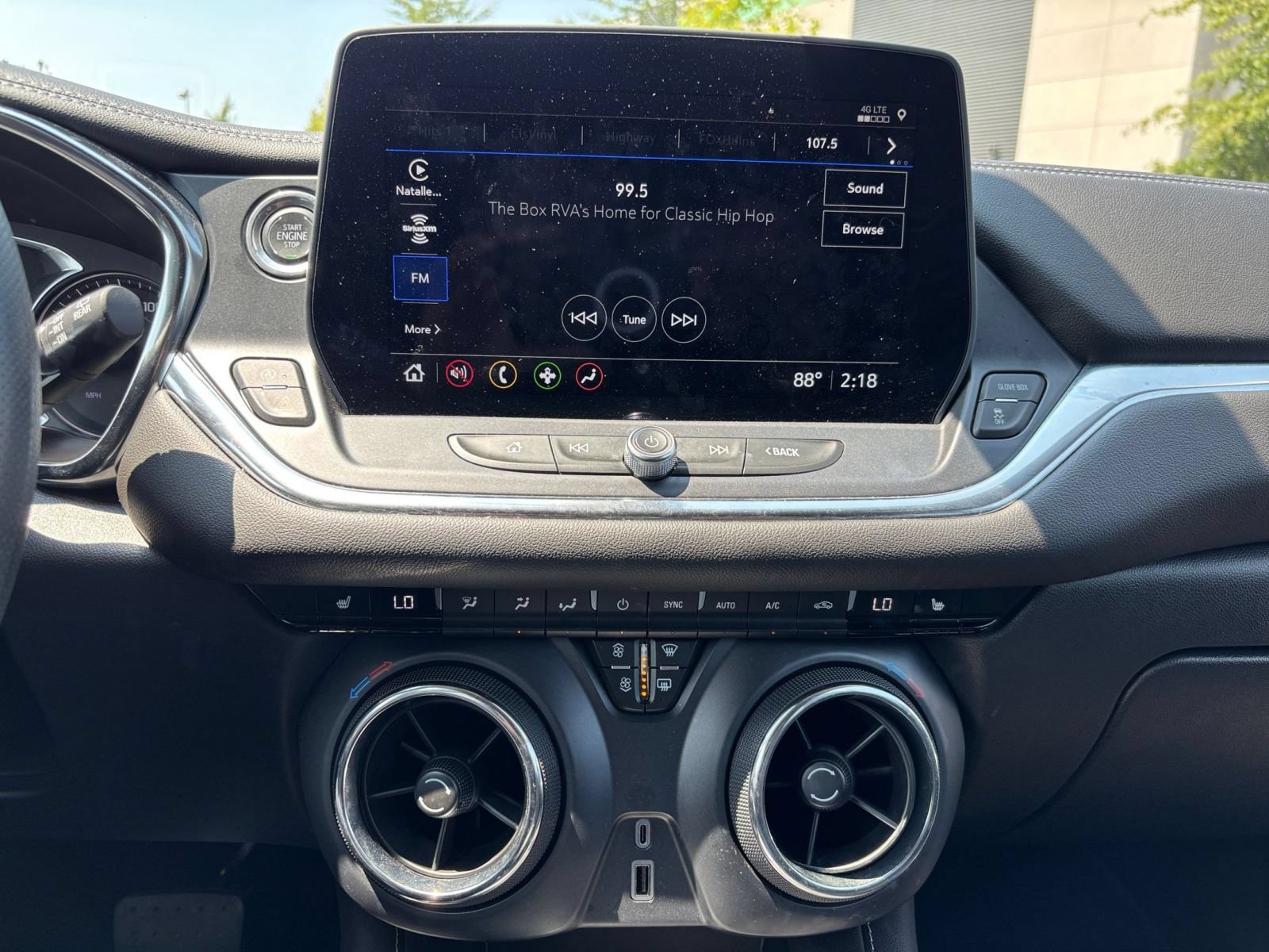 Used 2025 Chevrolet Blazer LT FWD image 17