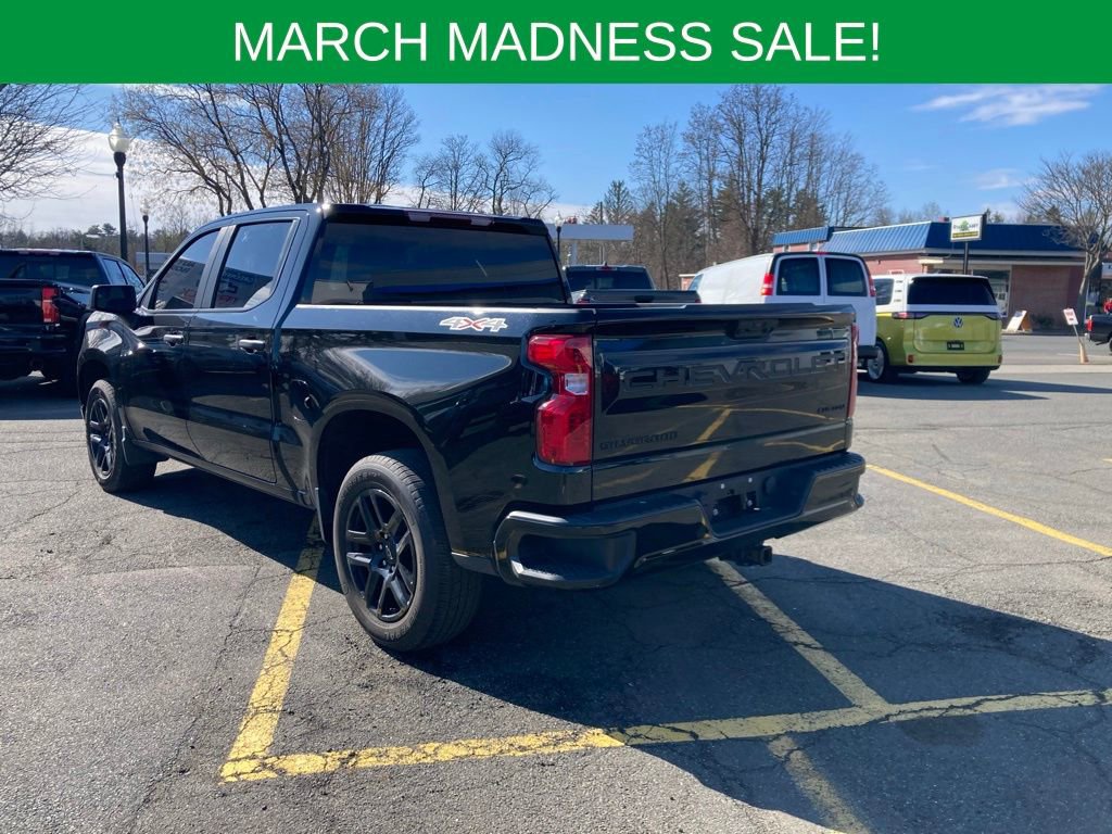 Used 2023 Chevrolet Silverado 1500 Custom w/ LPO, Dark Essentials Package image 5