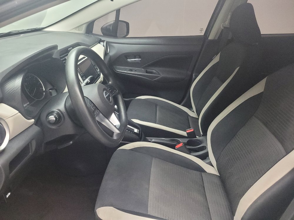 Used 2021 Nissan Versa SV FWD image 17