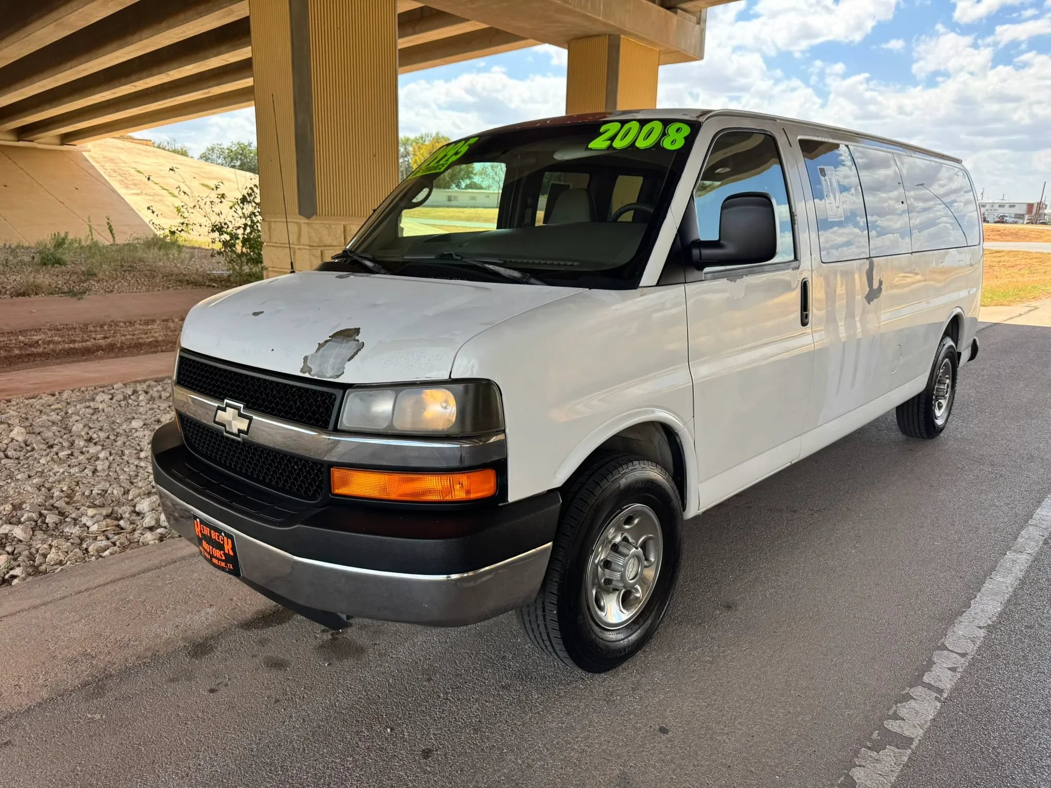 Used 2008 Chevrolet Express 3500 Extended Passenger w/ LT Preferred Equipment Group RWD image 7