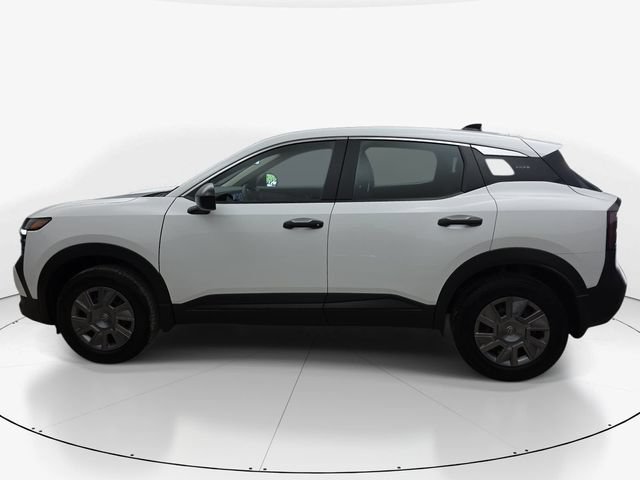 Used 2026 Nissan Kicks S FWD image 9