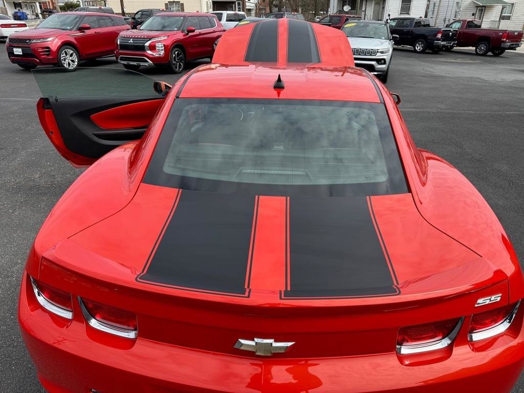 Used 2010 Chevrolet Camaro SS w/ Interior Accent Trim Package image 30