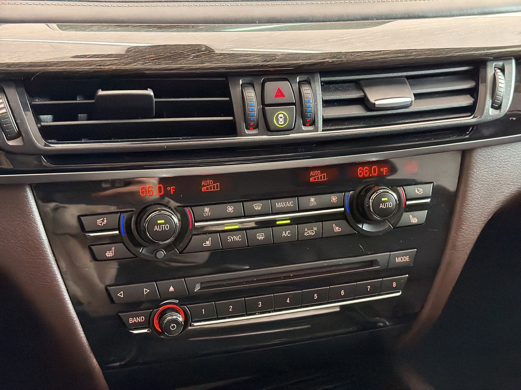 Used 2016 BMW X5 xDrive50i image 26