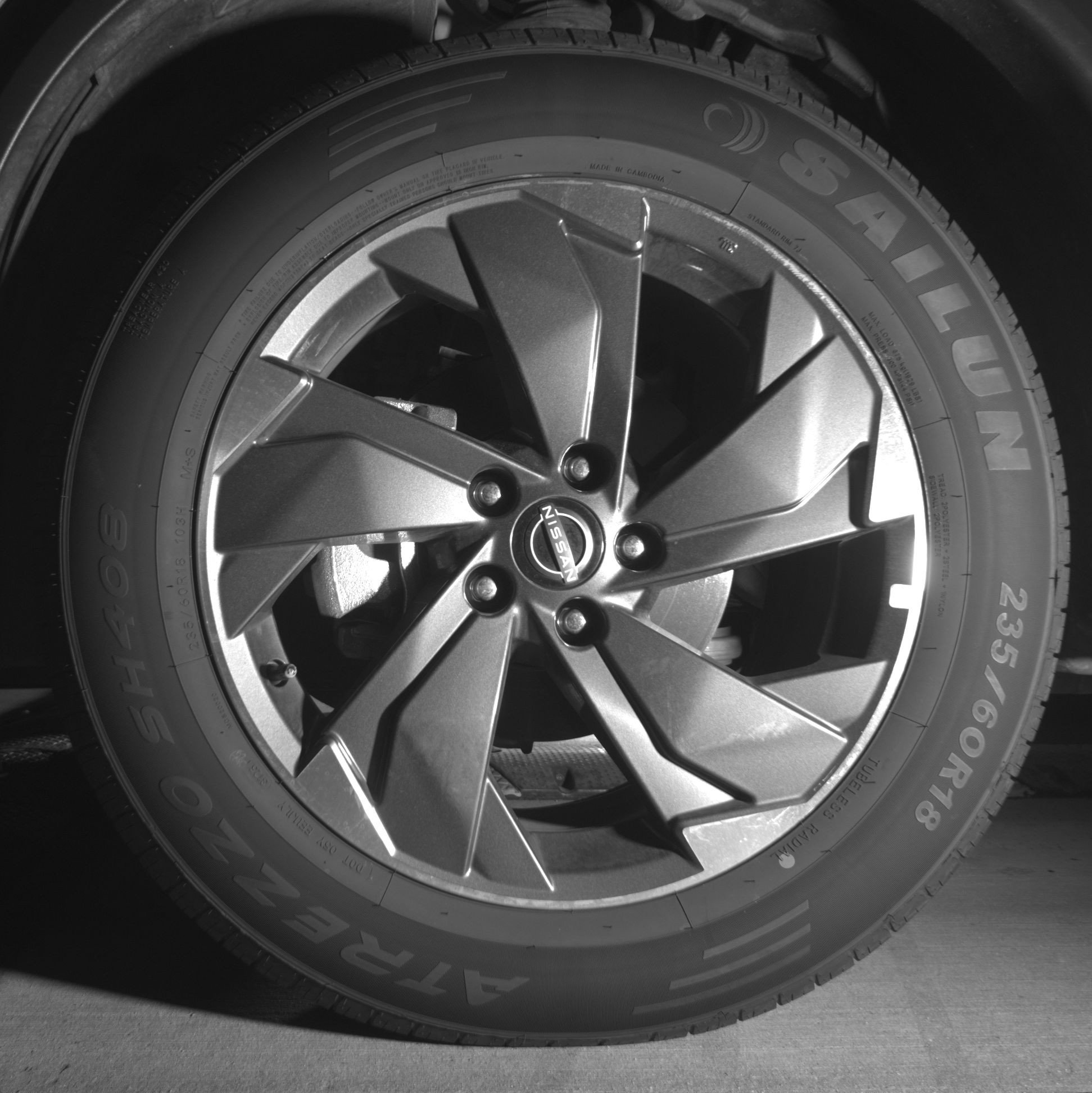 Used 2025 Nissan Rogue SV image 12