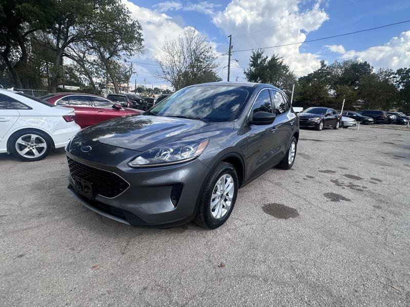Used 2022 Ford Escape SE w/ Convenience Package FWD image 3