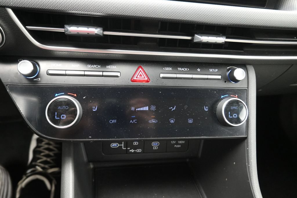 Used 2025 Hyundai Sonata SEL FWD image 10
