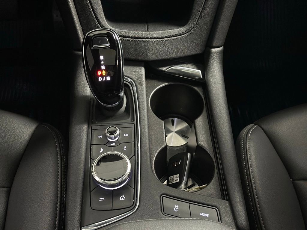 Used 2023 Cadillac XT6 Luxury image 18