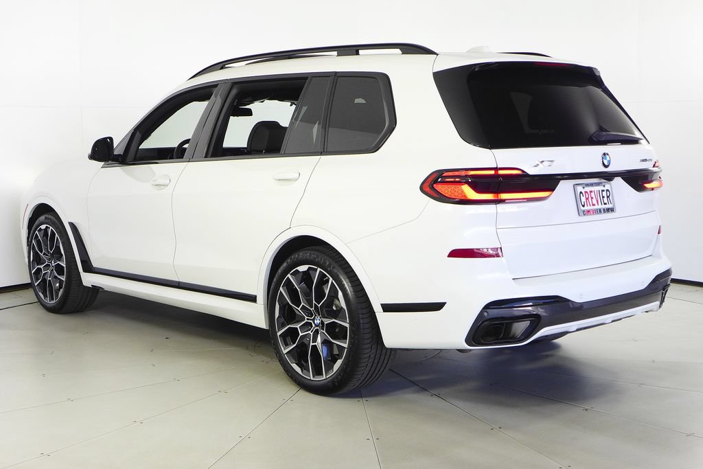 Certified 2024 BMW X7 xDrive40i w/ M Sport Package AWD/4WD image 8