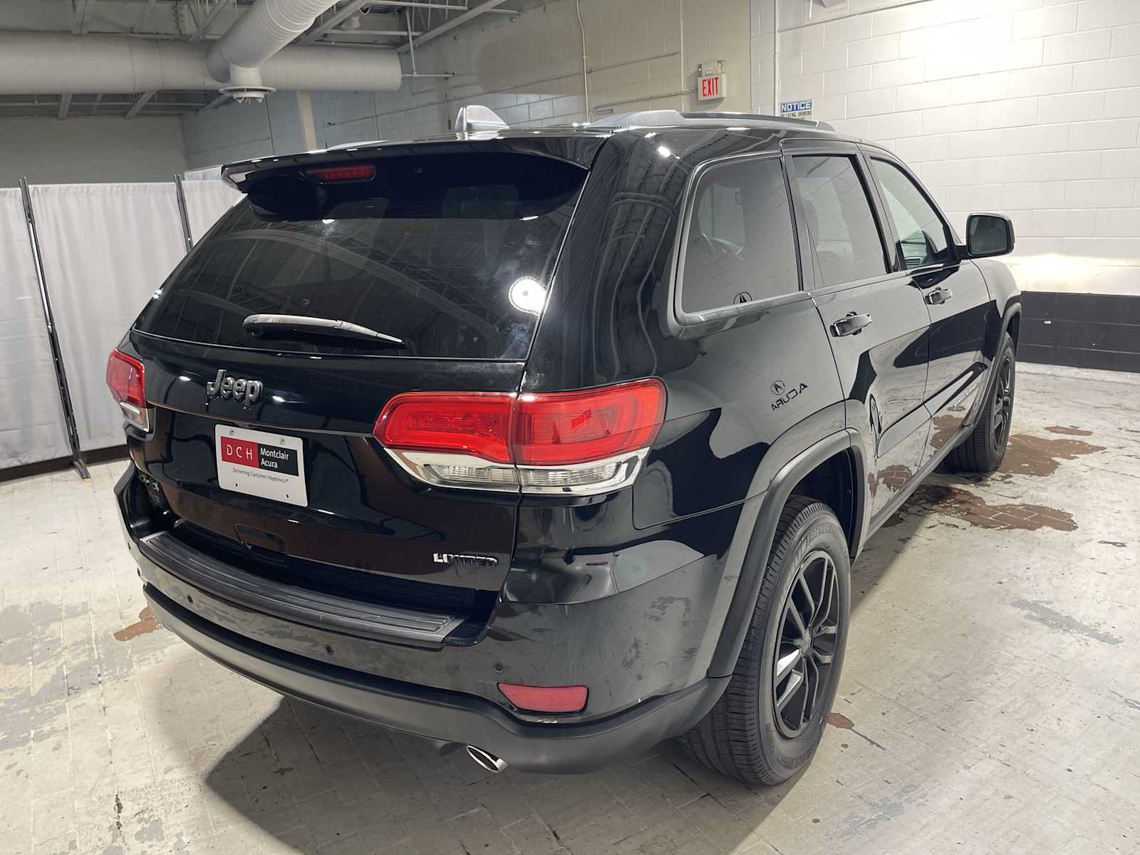 Used 2019 Jeep Grand Cherokee Limited AWD/4WD image 26
