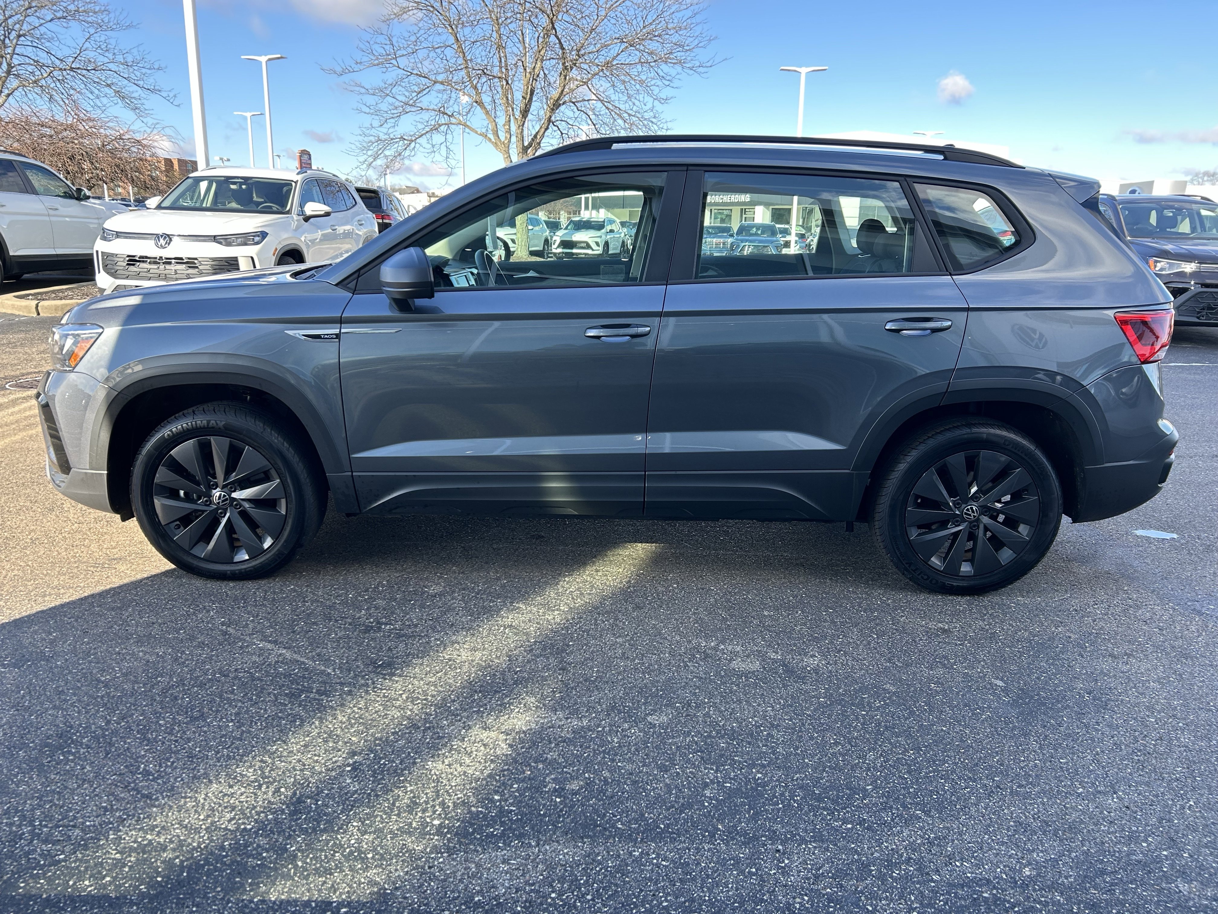 Certified 2023 Volkswagen Taos S image 4