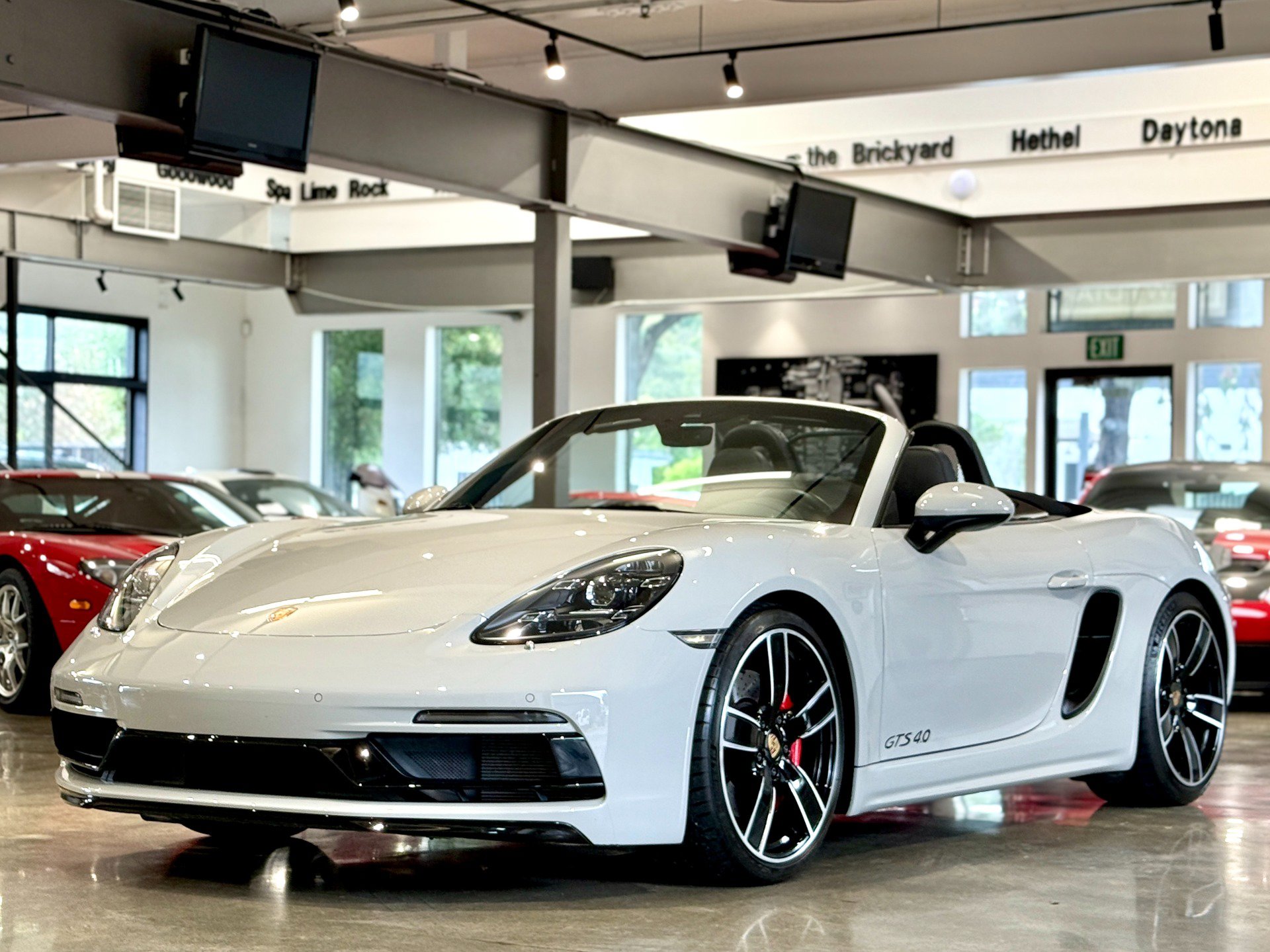 Used 2022 Porsche 718 Boxster GTS RWD image 16