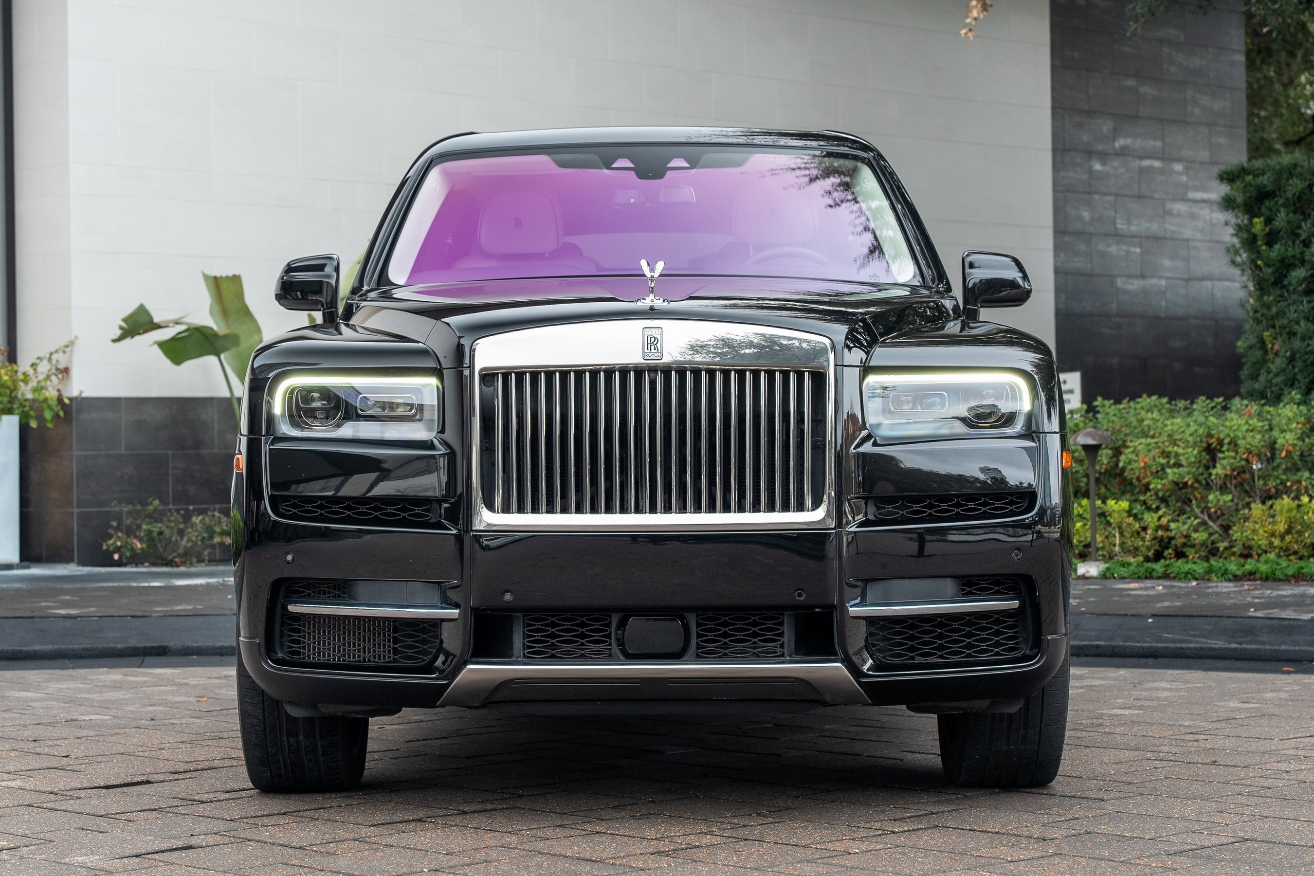 Used 2023 Rolls-Royce Cullinan w/ Cullinan Package image 50