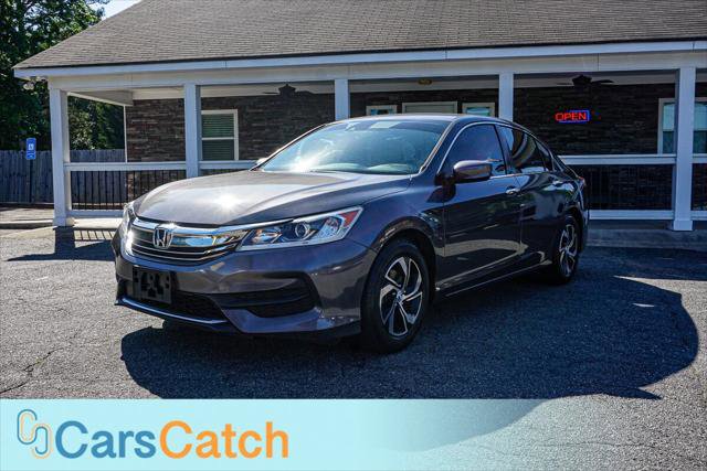 Used 2017 Honda Accord LX image 12
