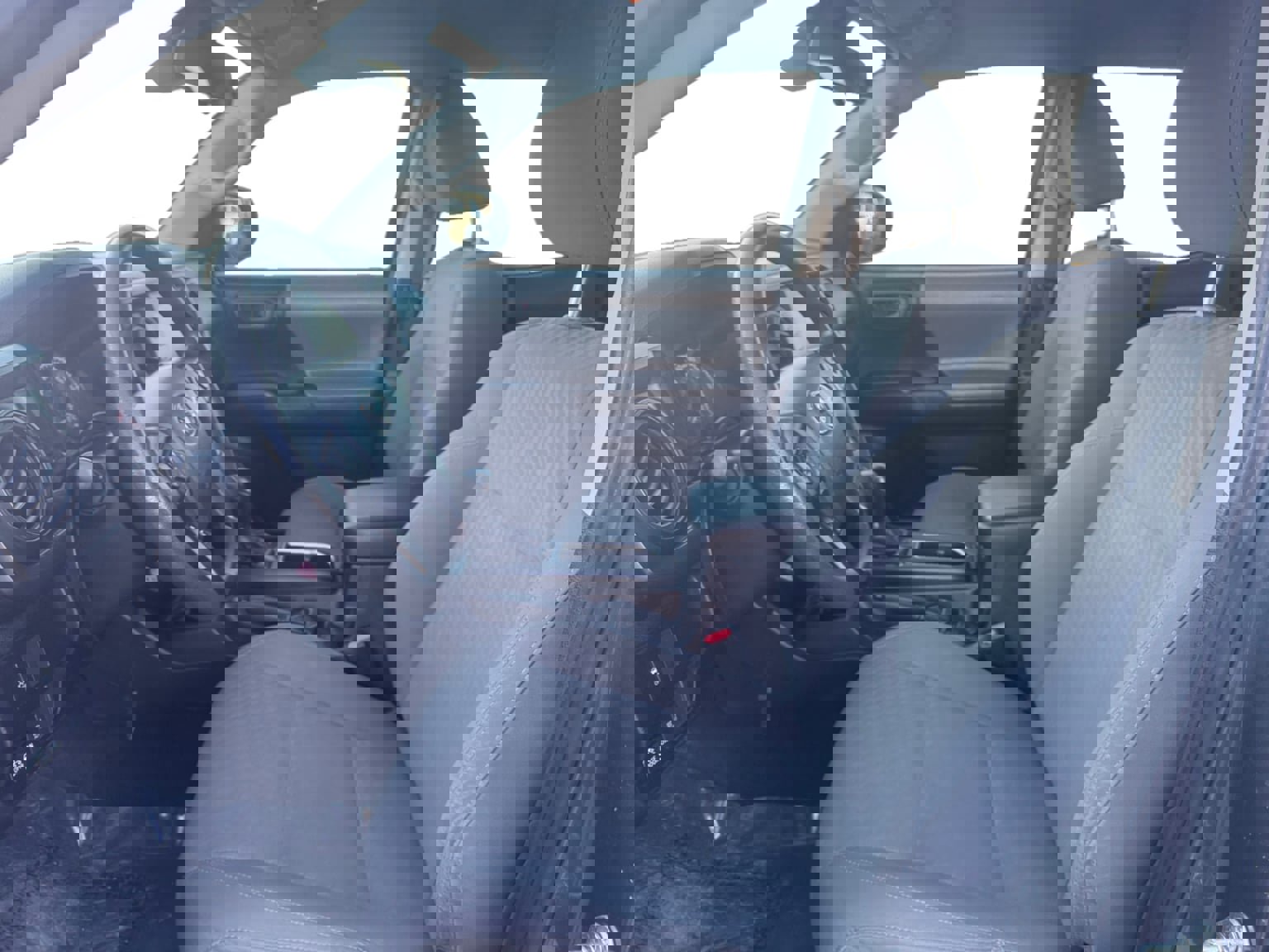 Used 2020 Toyota Tacoma SR w/ SR Convenience Package image 10