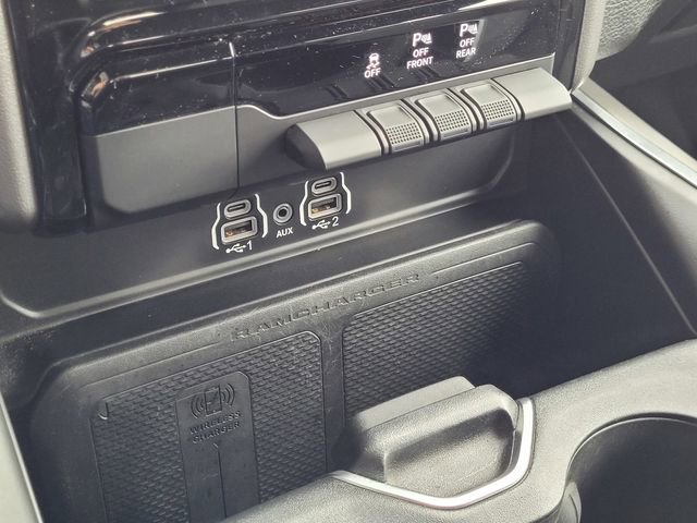 Used 2025 RAM 1500 Big Horn image 12