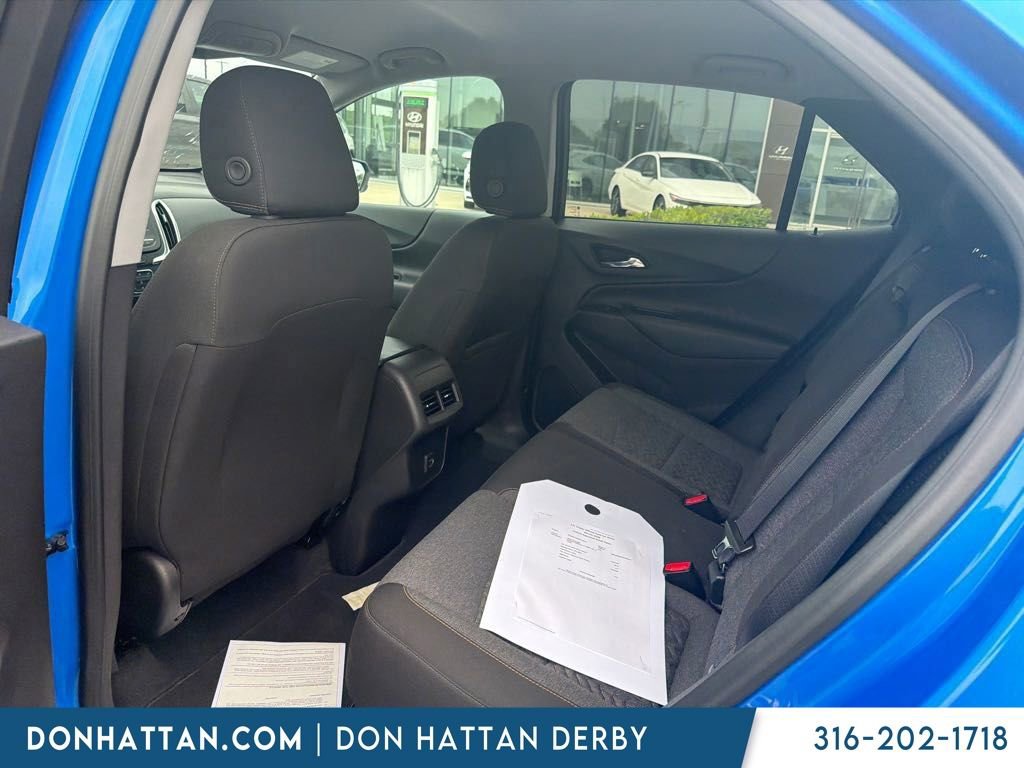 Used 2024 Chevrolet Equinox LT AWD/4WD image 7