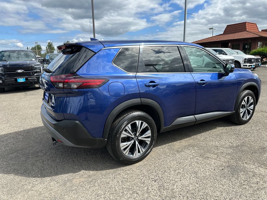 Used 2021 Nissan Rogue SV AWD/4WD image 6