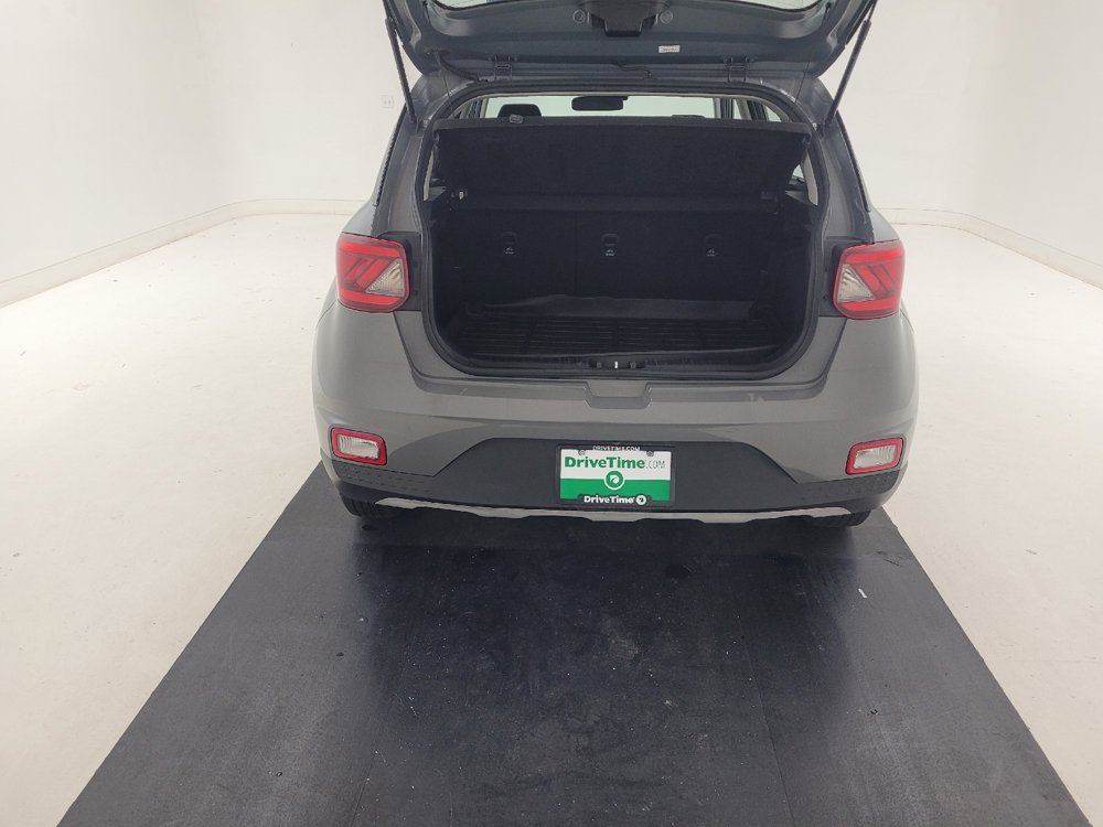 Used 2021 Hyundai Venue SE FWD image 29