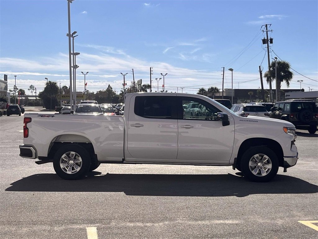 Used 2023 Chevrolet Silverado 1500 LT image 6